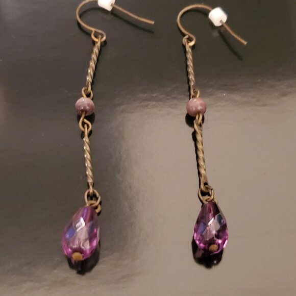 Vintage Purple Drop Earrings With Twisted Metal Accents - Picture 2 of 5